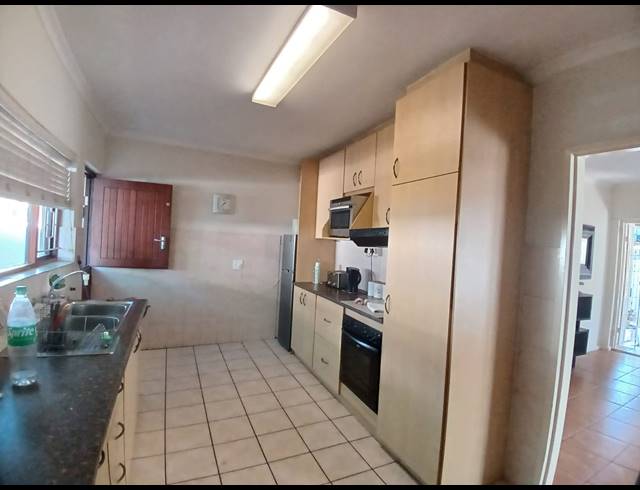 3 BEDROOM HOUSE FOR SALE IN WINDSOR PARK ESTATE